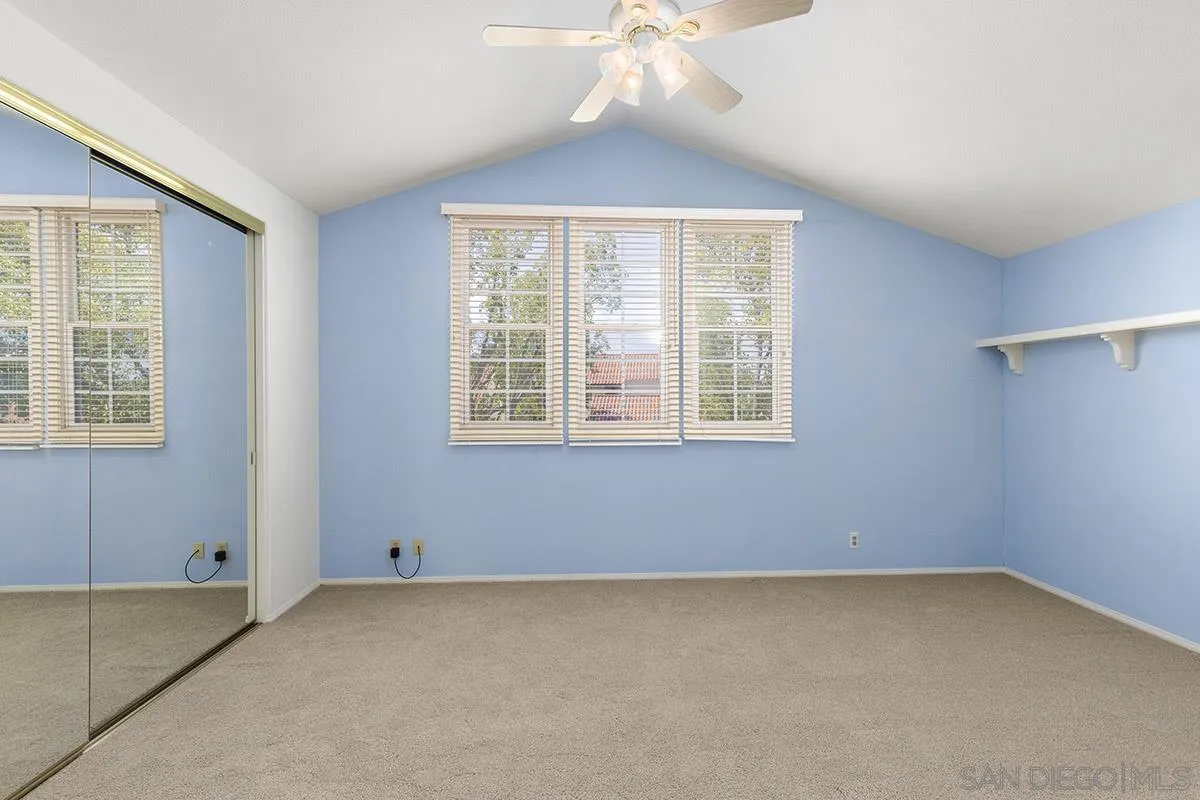 17573 Bocage Pt