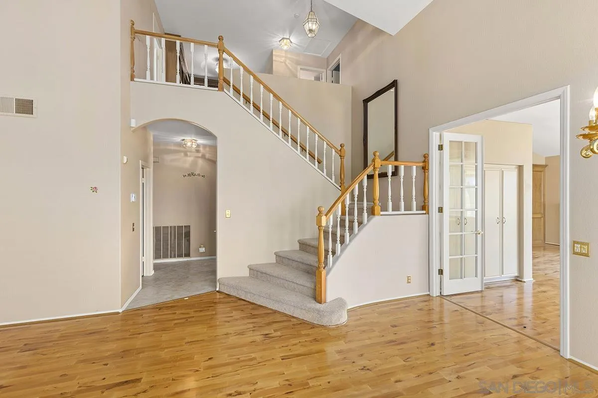 17573 Bocage Pt