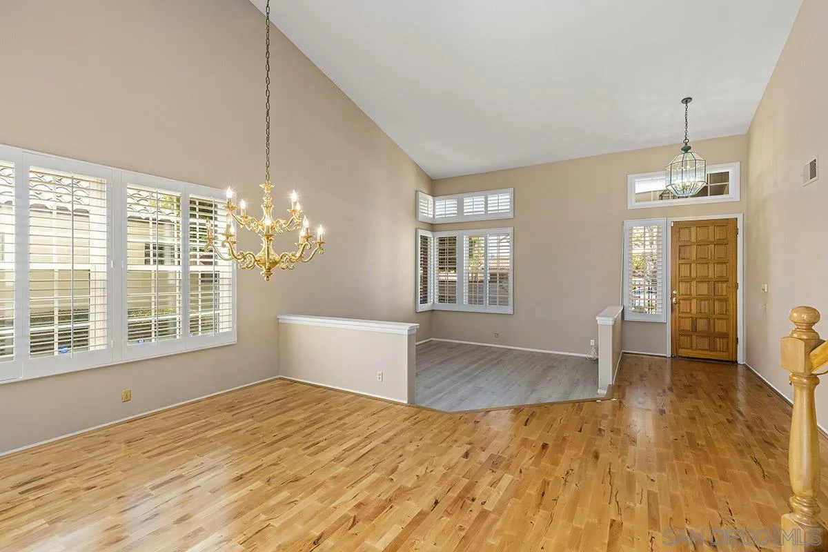 17573 Bocage Pt