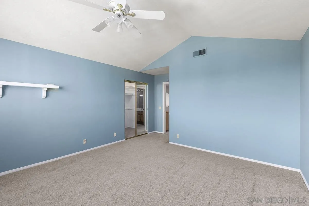 17573 Bocage Pt