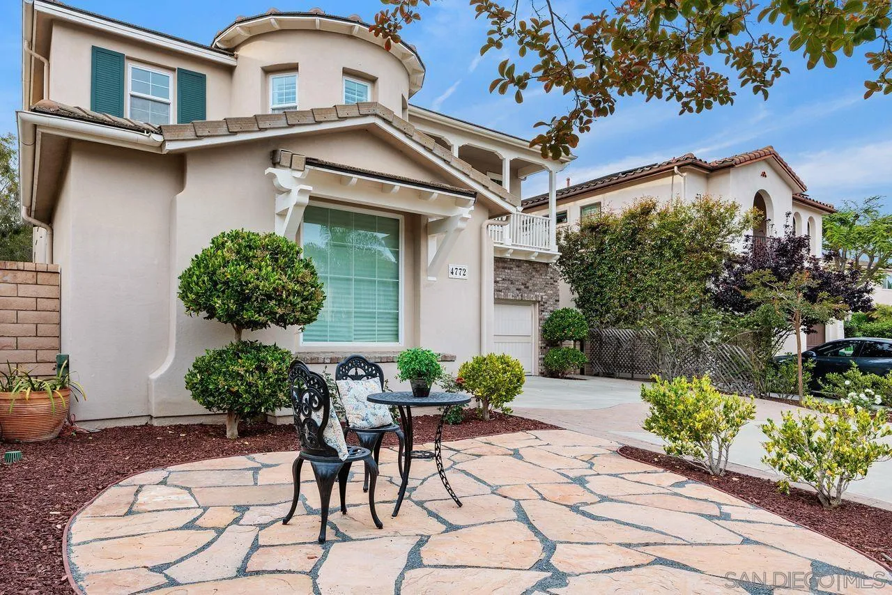 4772 Sunset Heights Ct