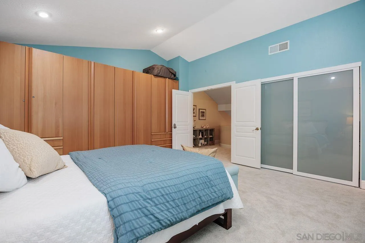 3975 San Gregorio Way