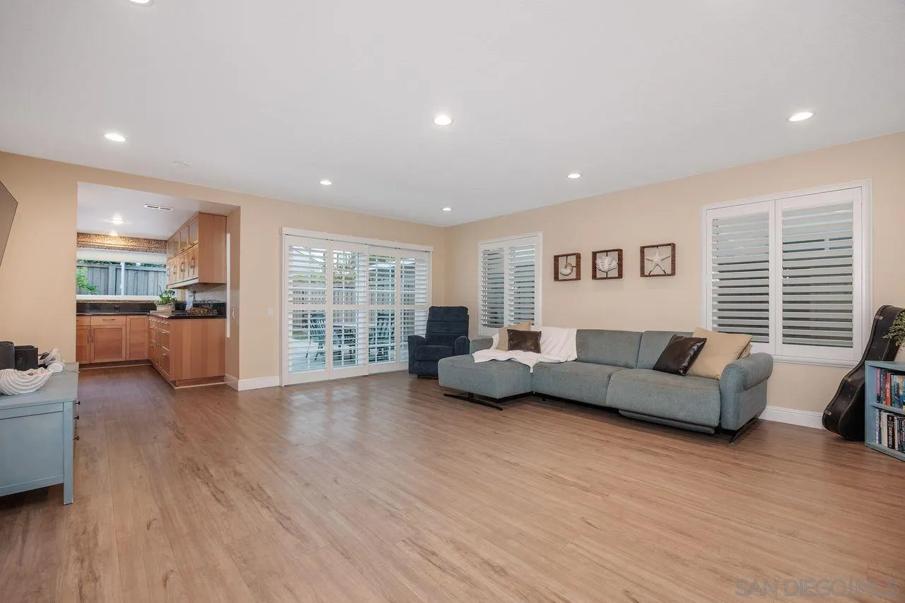 3975 San Gregorio Way