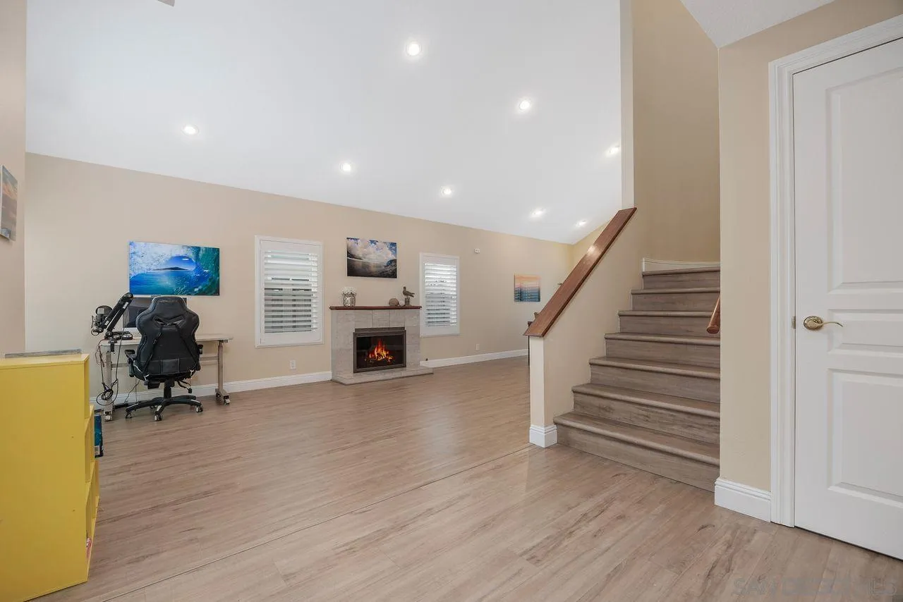 3975 San Gregorio Way