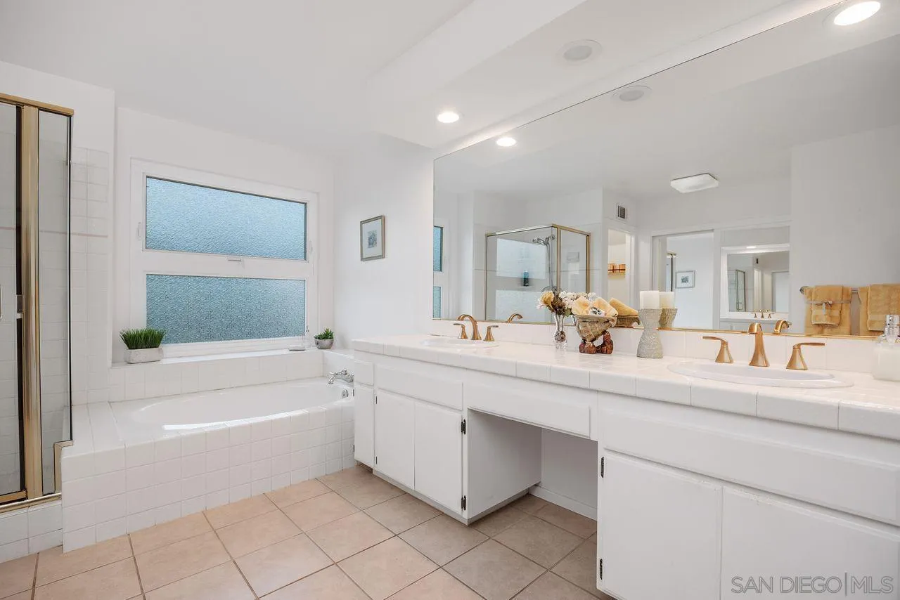 3975 San Gregorio Way