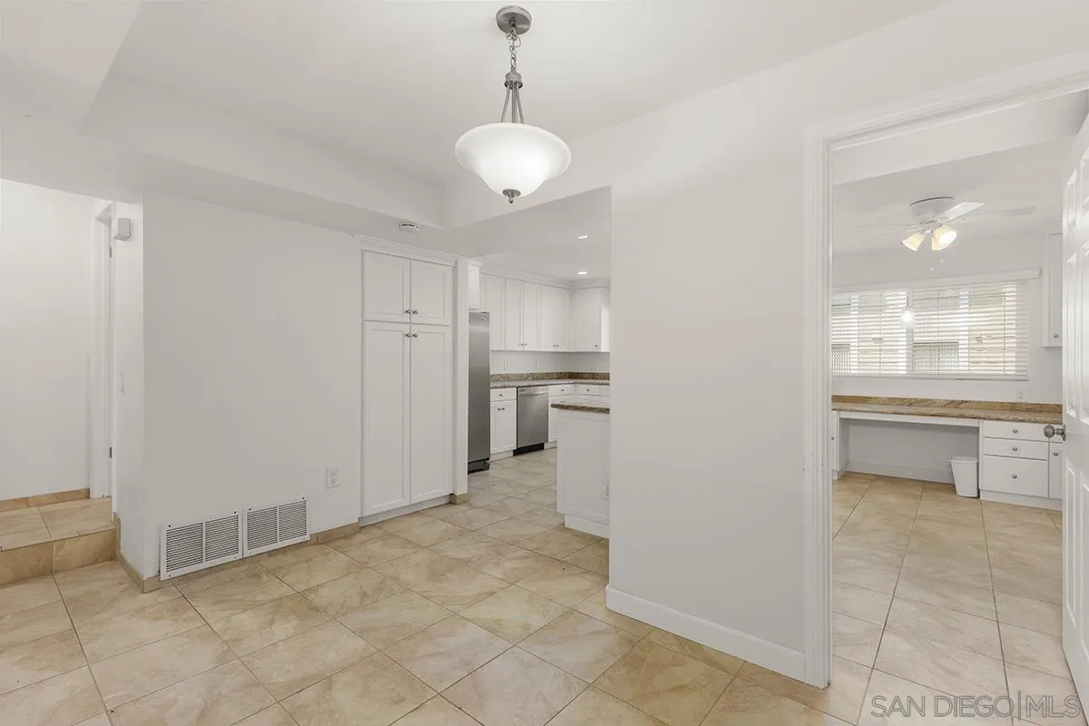 4028 Mahaila Ave Unit C