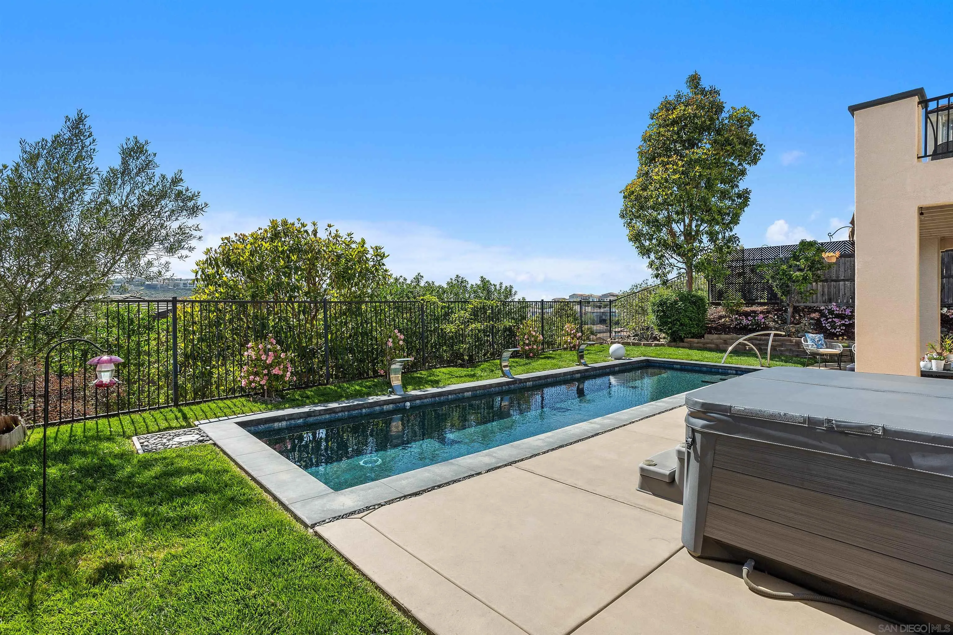 902 Tucana Dr