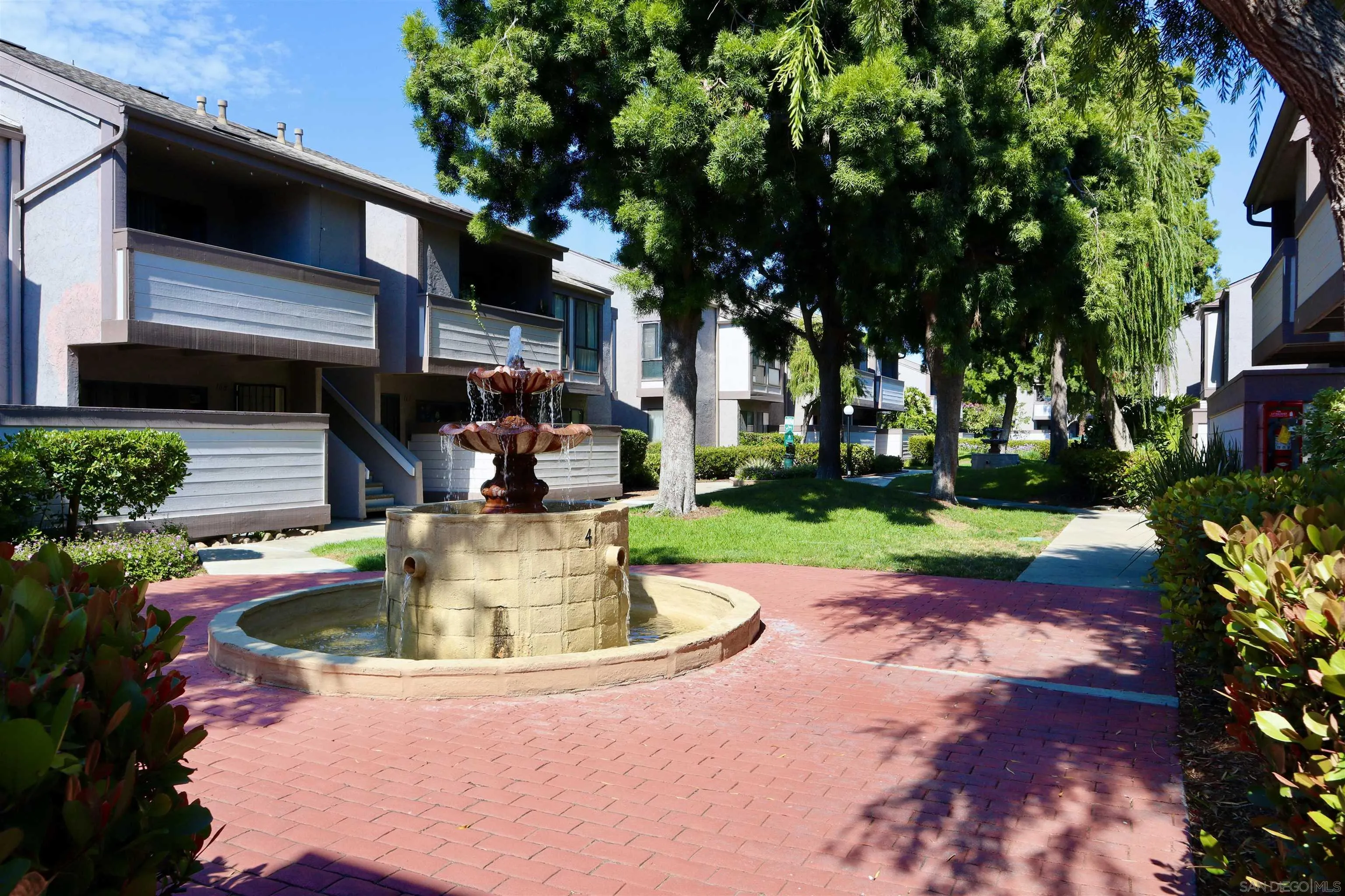 9120 Gramercy Dr. Unit 319