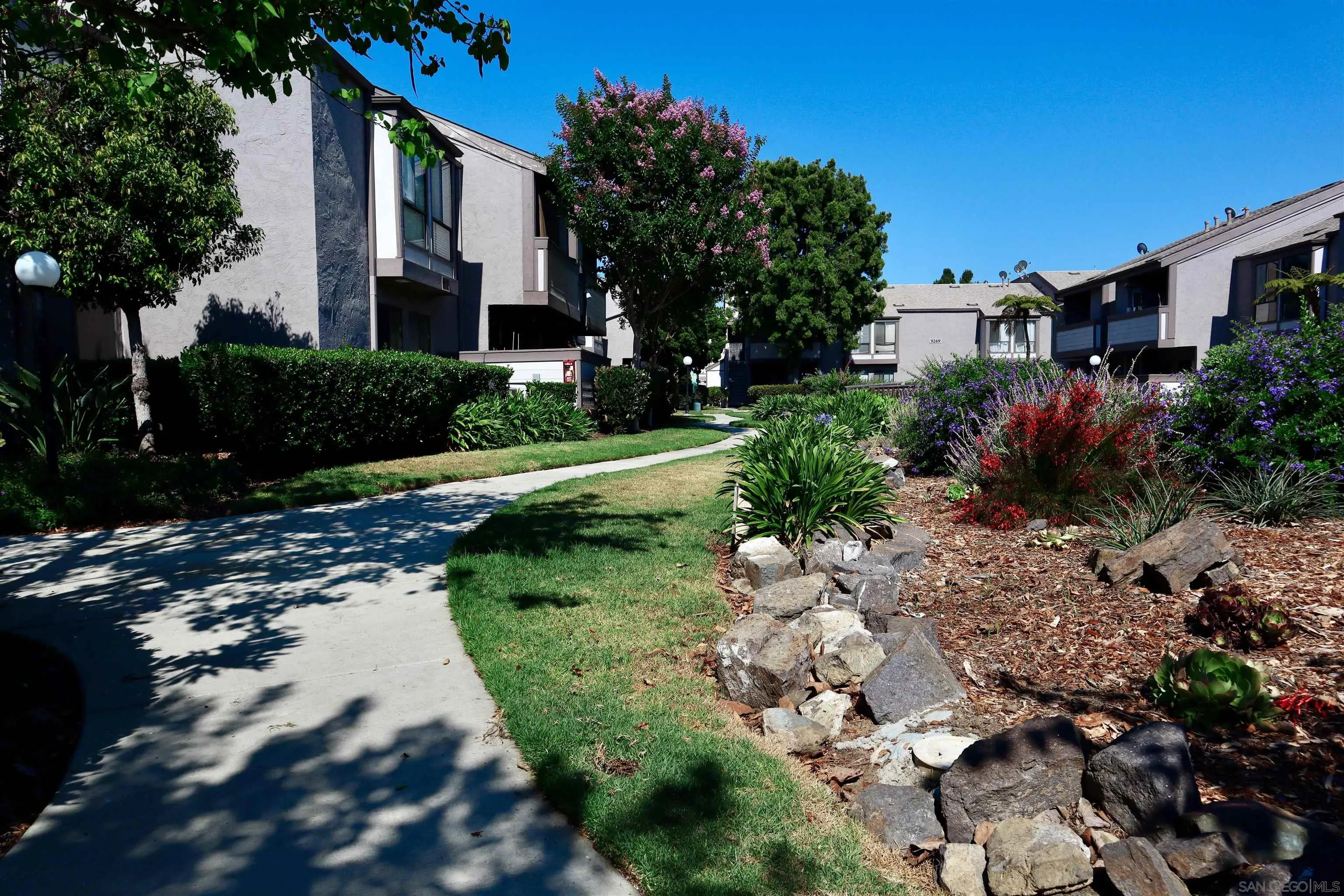 9120 Gramercy Dr. Unit 319