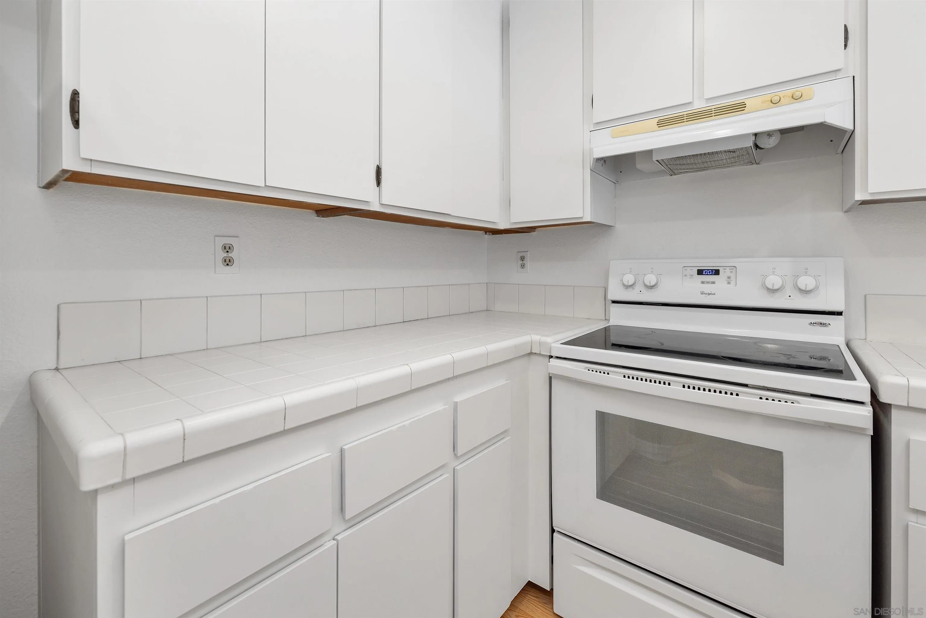 9120 Gramercy Dr. Unit 319