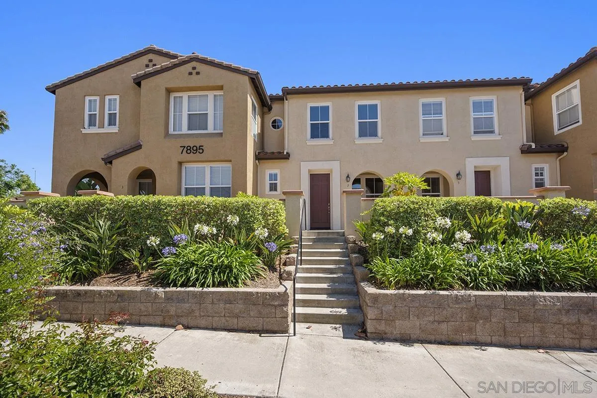 7895 Via Montebello