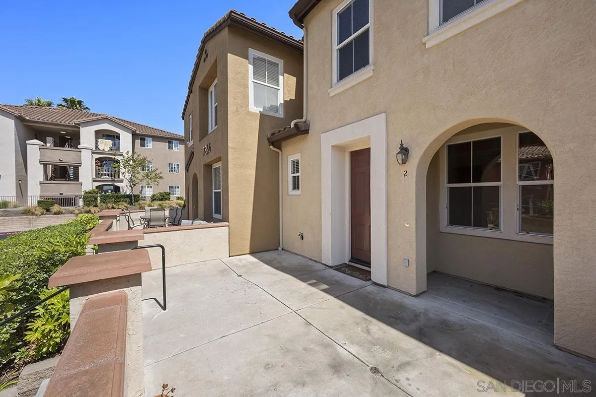 7895 Via Montebello