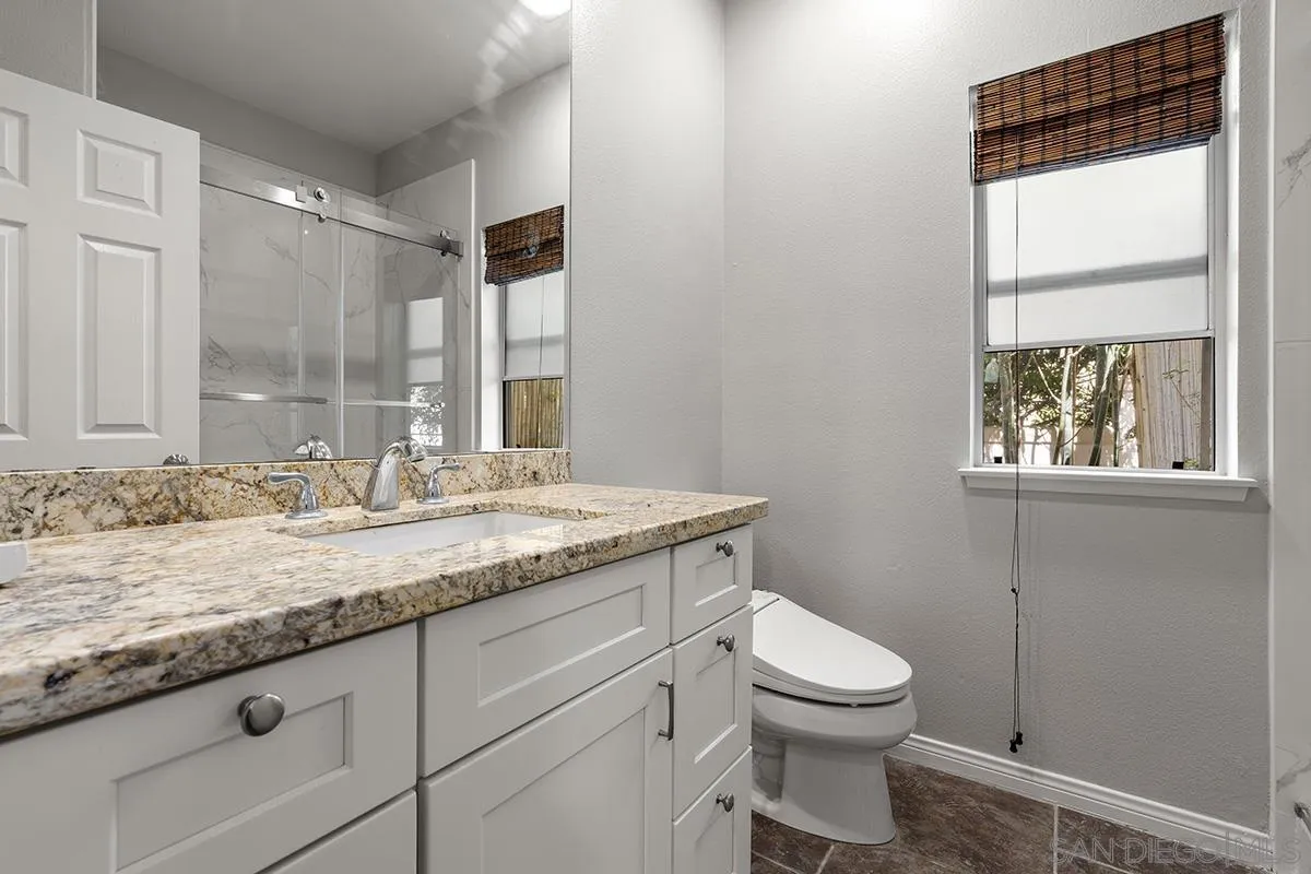 4485 Sunset Bluffs Way