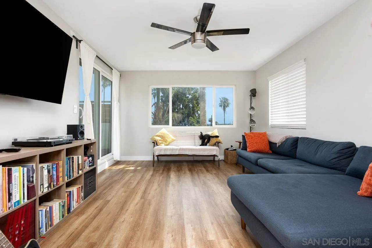 423 Alvarado Ter