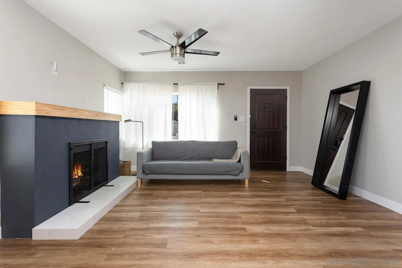 423 Alvarado Ter