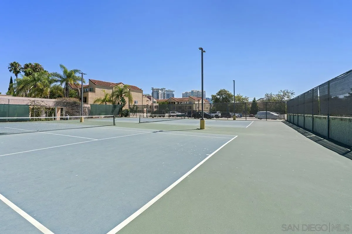 3957 Nobel Dr Unit 208