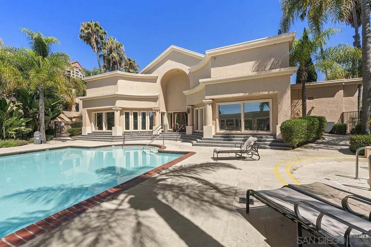 3957 Nobel Dr Unit 208