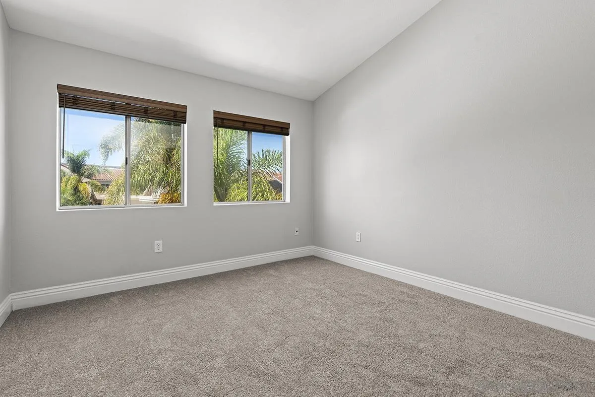 3957 Nobel Dr Unit 208