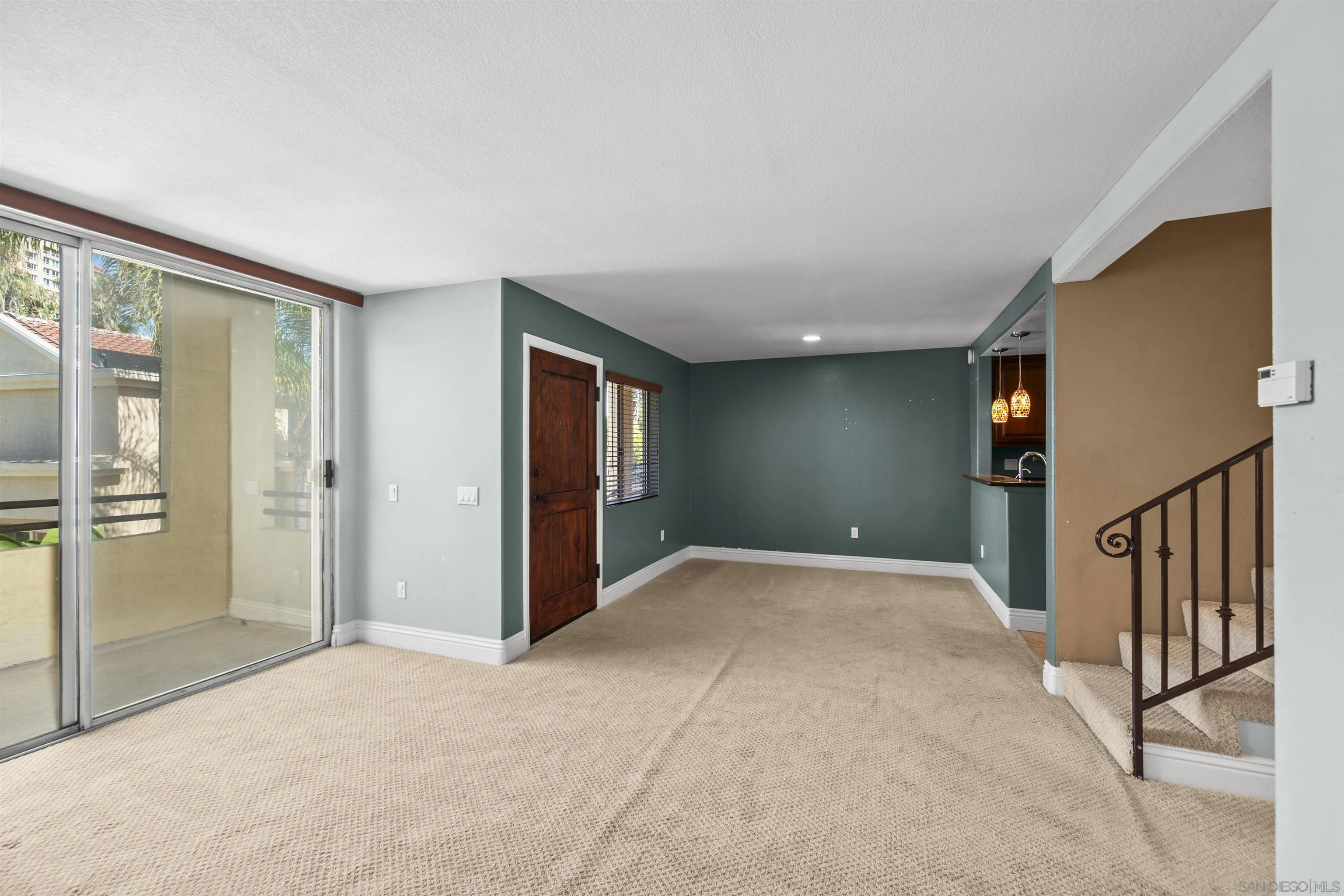 3957 Nobel Dr Unit 208