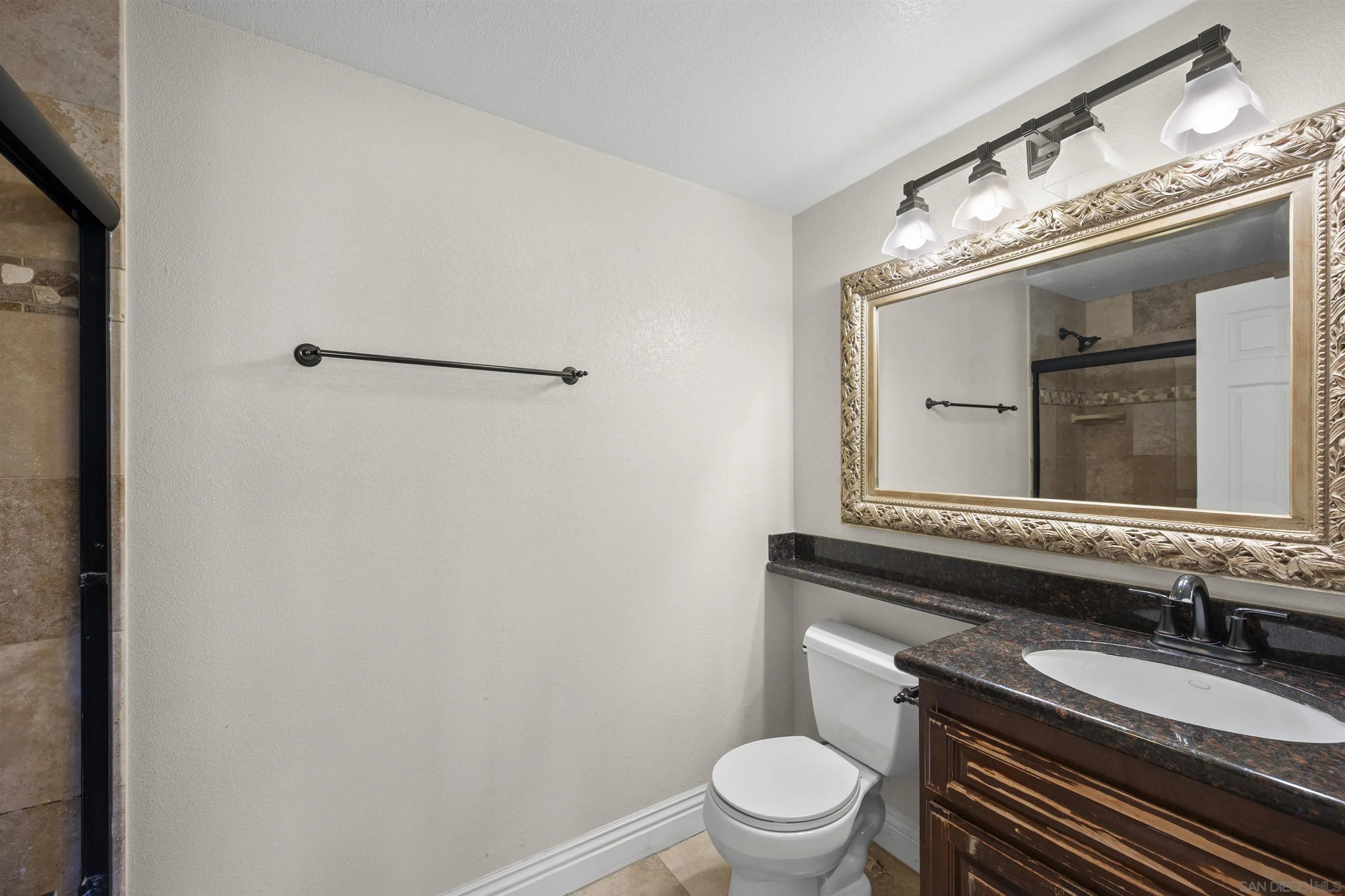 3957 Nobel Dr Unit 208