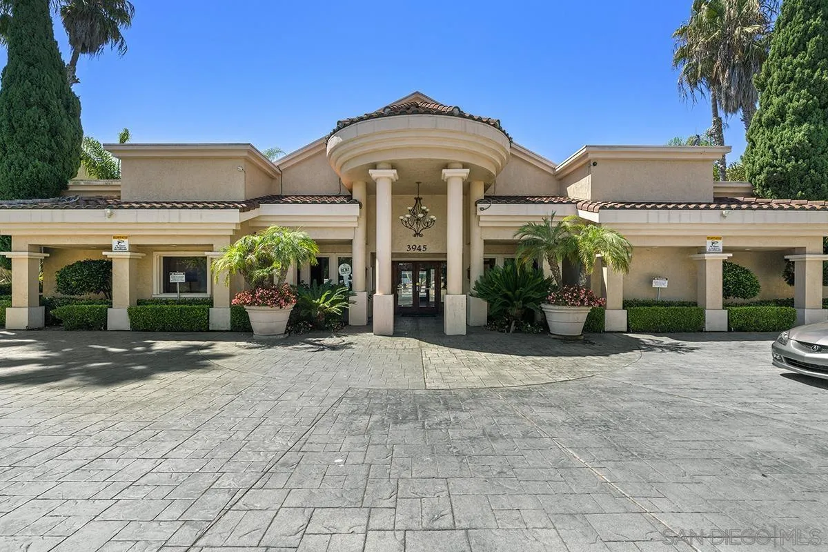 3957 Nobel Dr Unit 208