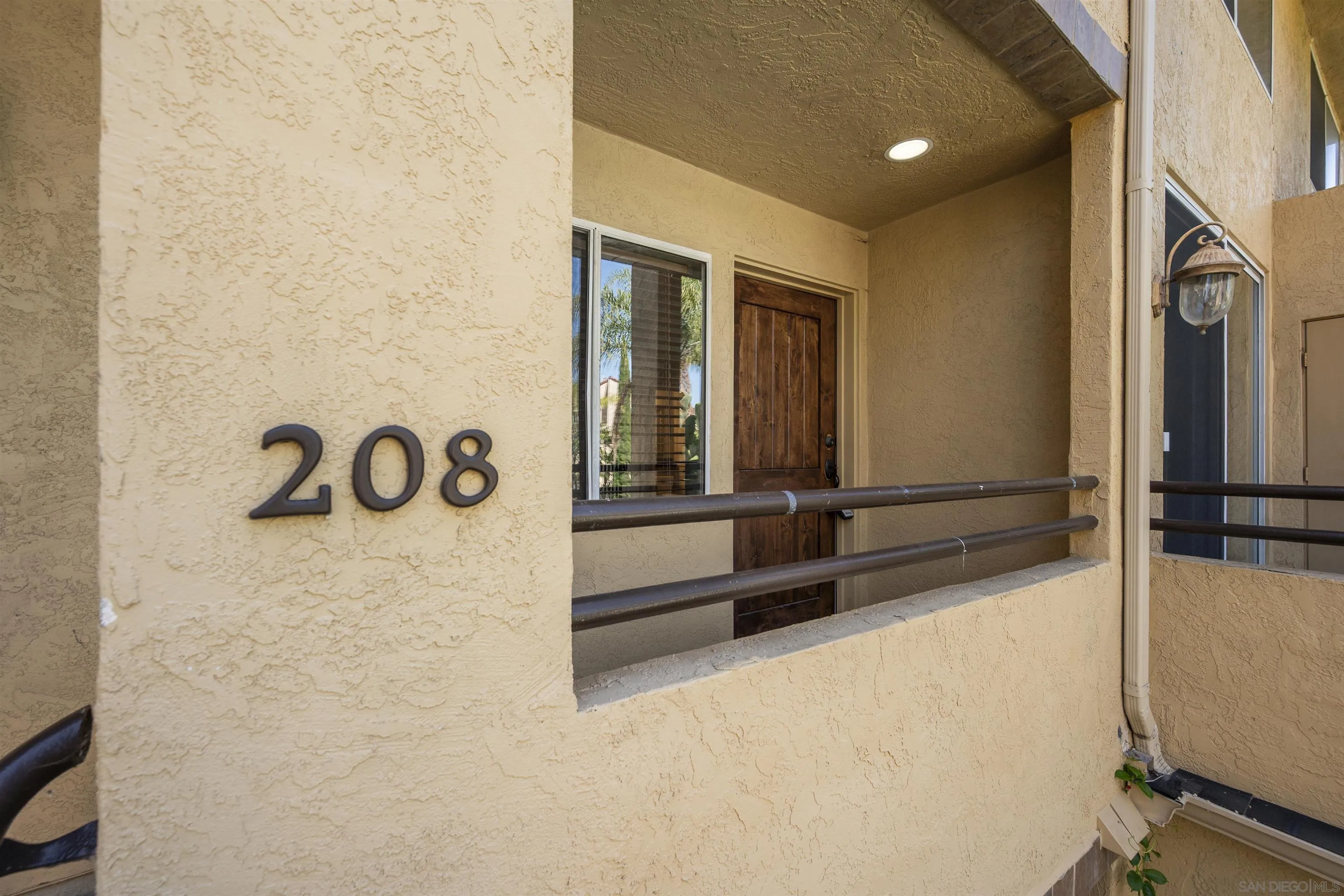 3957 Nobel Dr Unit 208