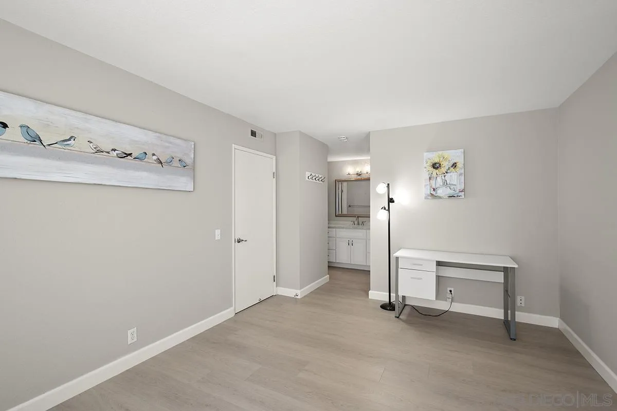 4020 Porte La Paz Unit 108