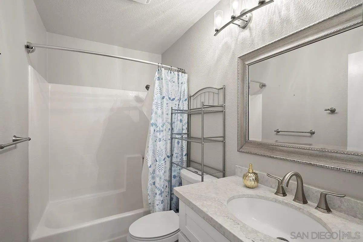 4020 Porte La Paz Unit 108