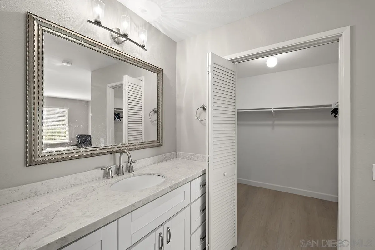 4020 Porte La Paz Unit 108