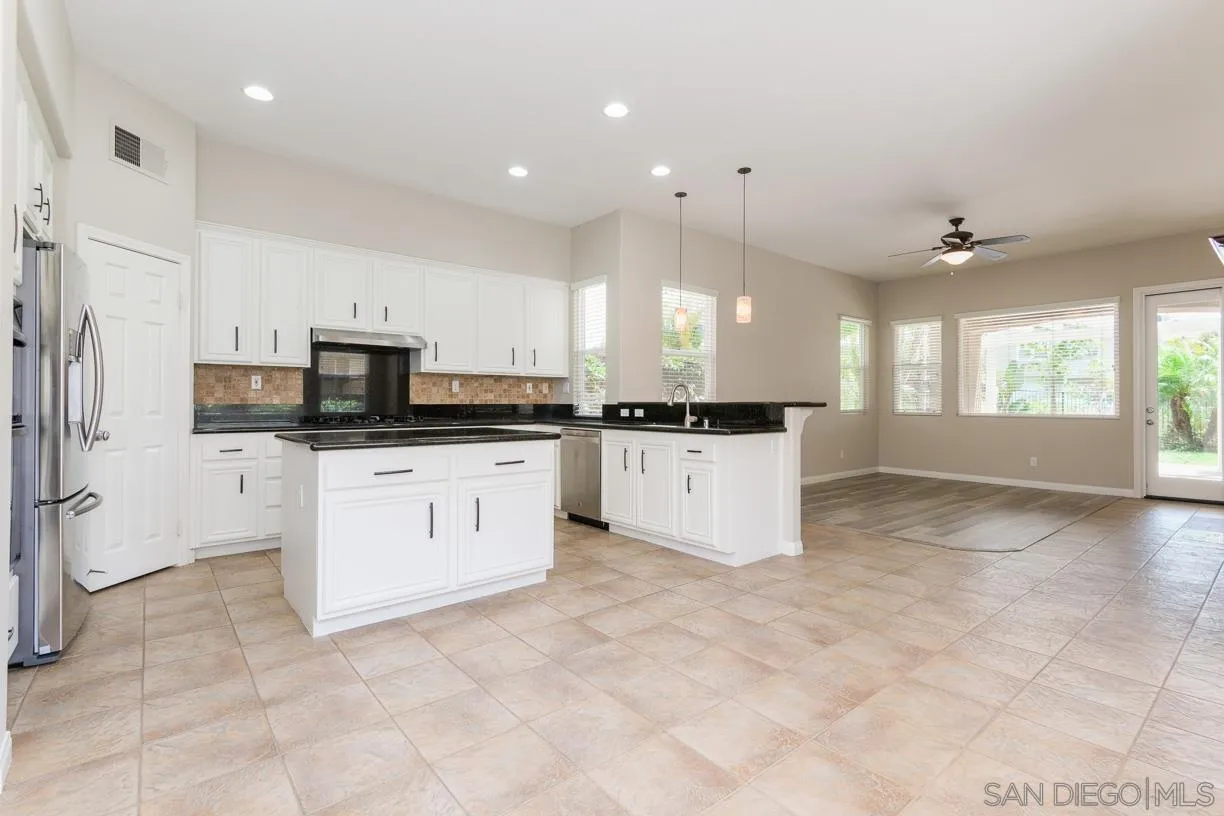 7559 Mona Ln