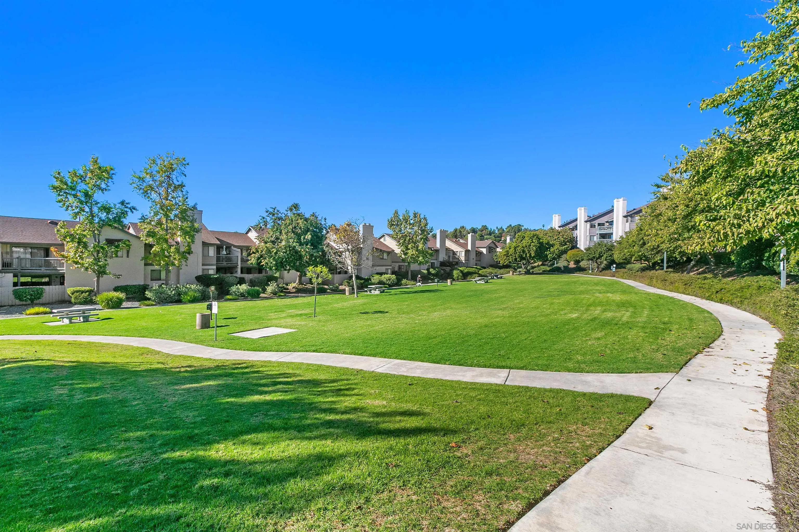 2914 Elm Tree Ct