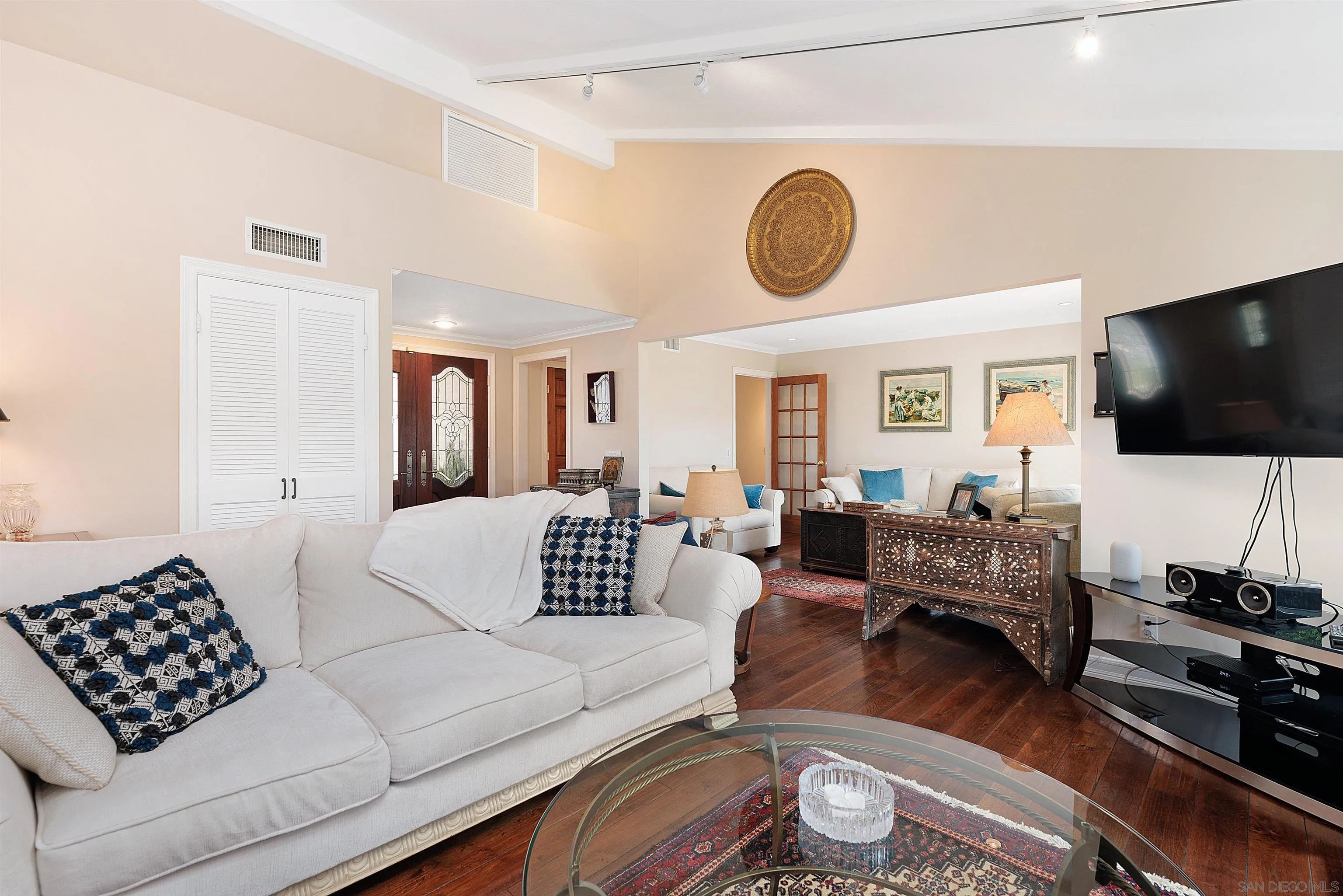 131 Morelia Ct