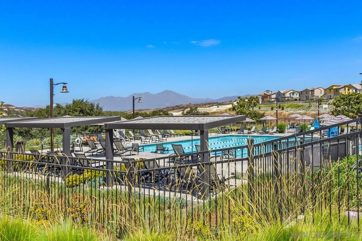 1400 Lasso Way Unit 203