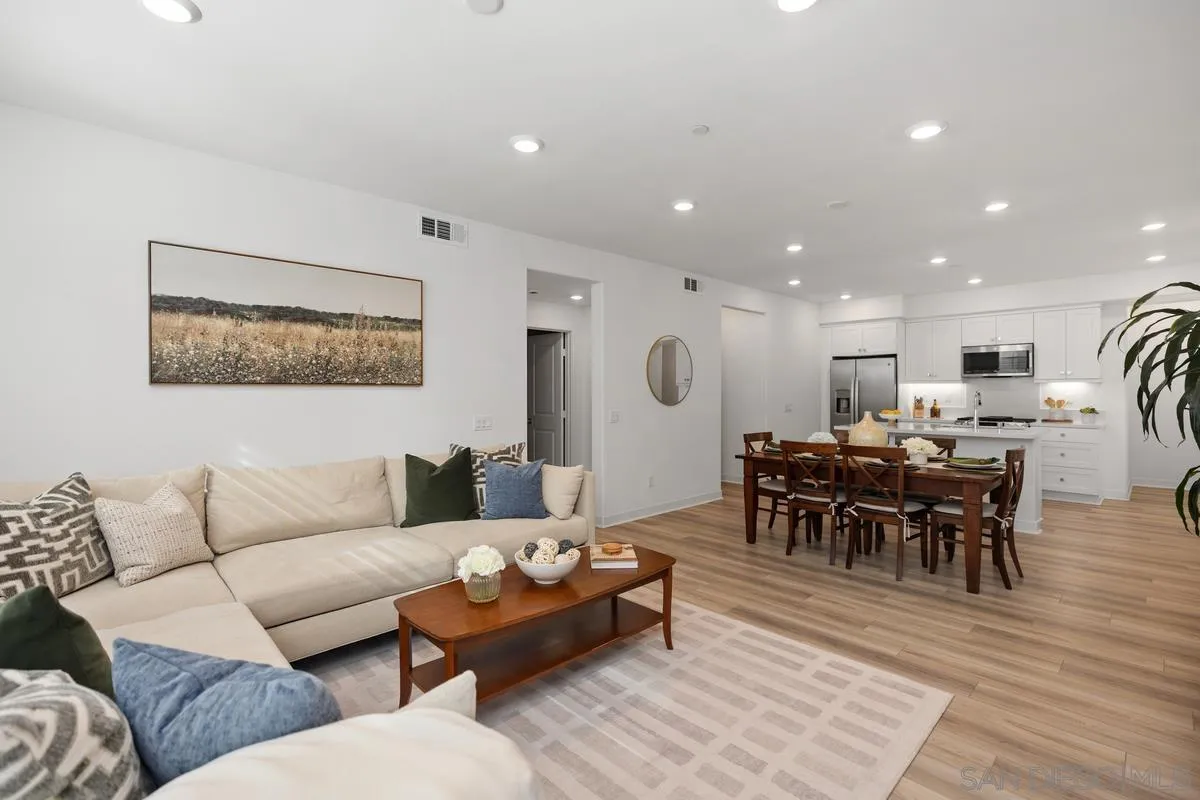 1400 Lasso Way Unit 203