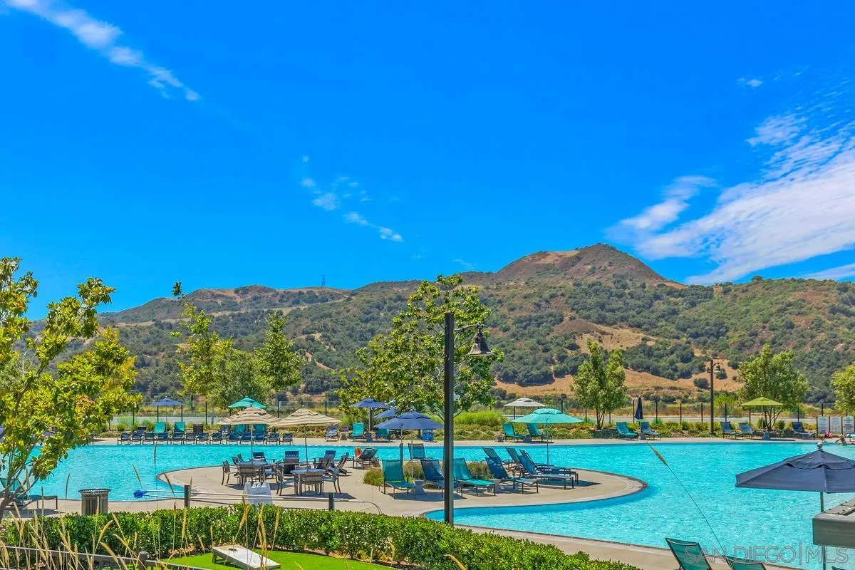 1400 Lasso Way Unit 203