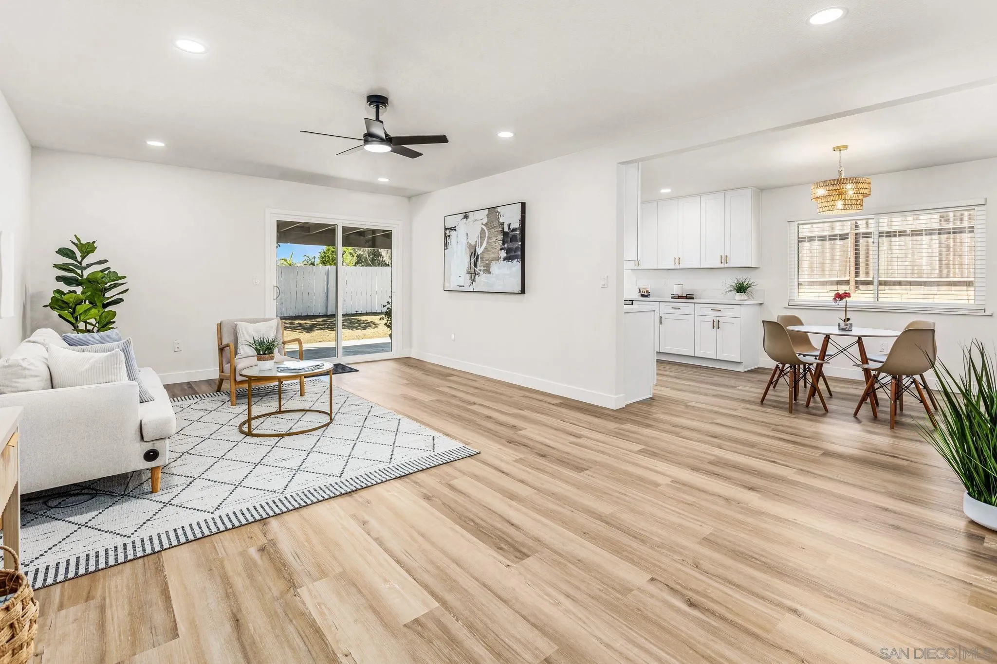 4137 Alana Cir