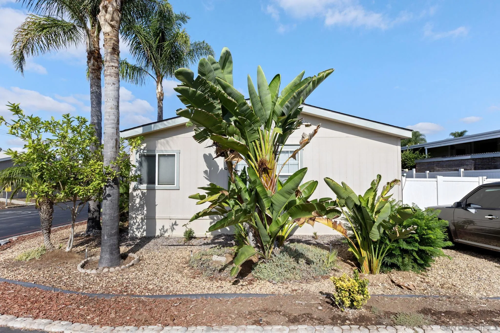 1301 S Hale Ave Unit #74