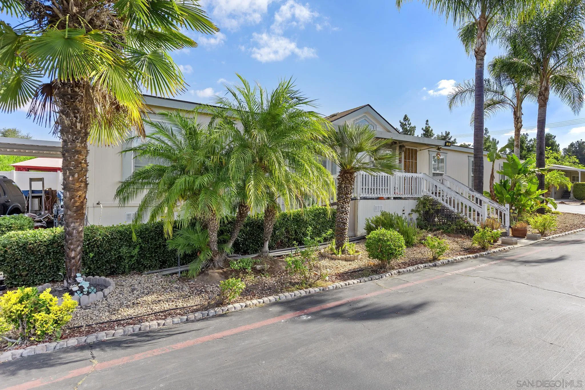 1301 S Hale Ave Unit #74