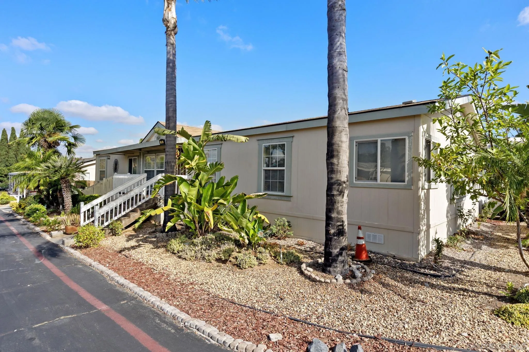 1301 S Hale Ave Unit #74