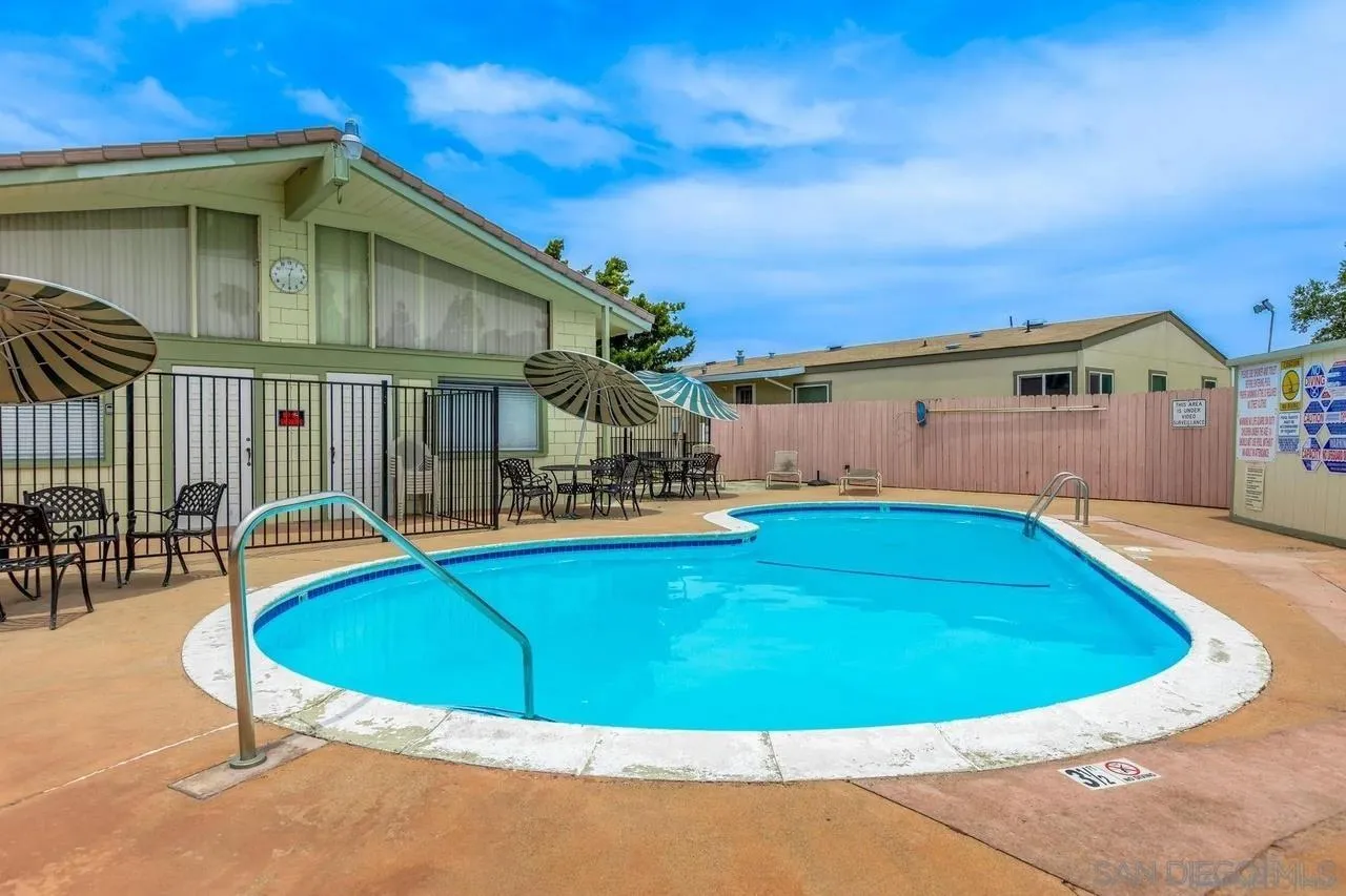 1301 S Hale Ave Unit #74