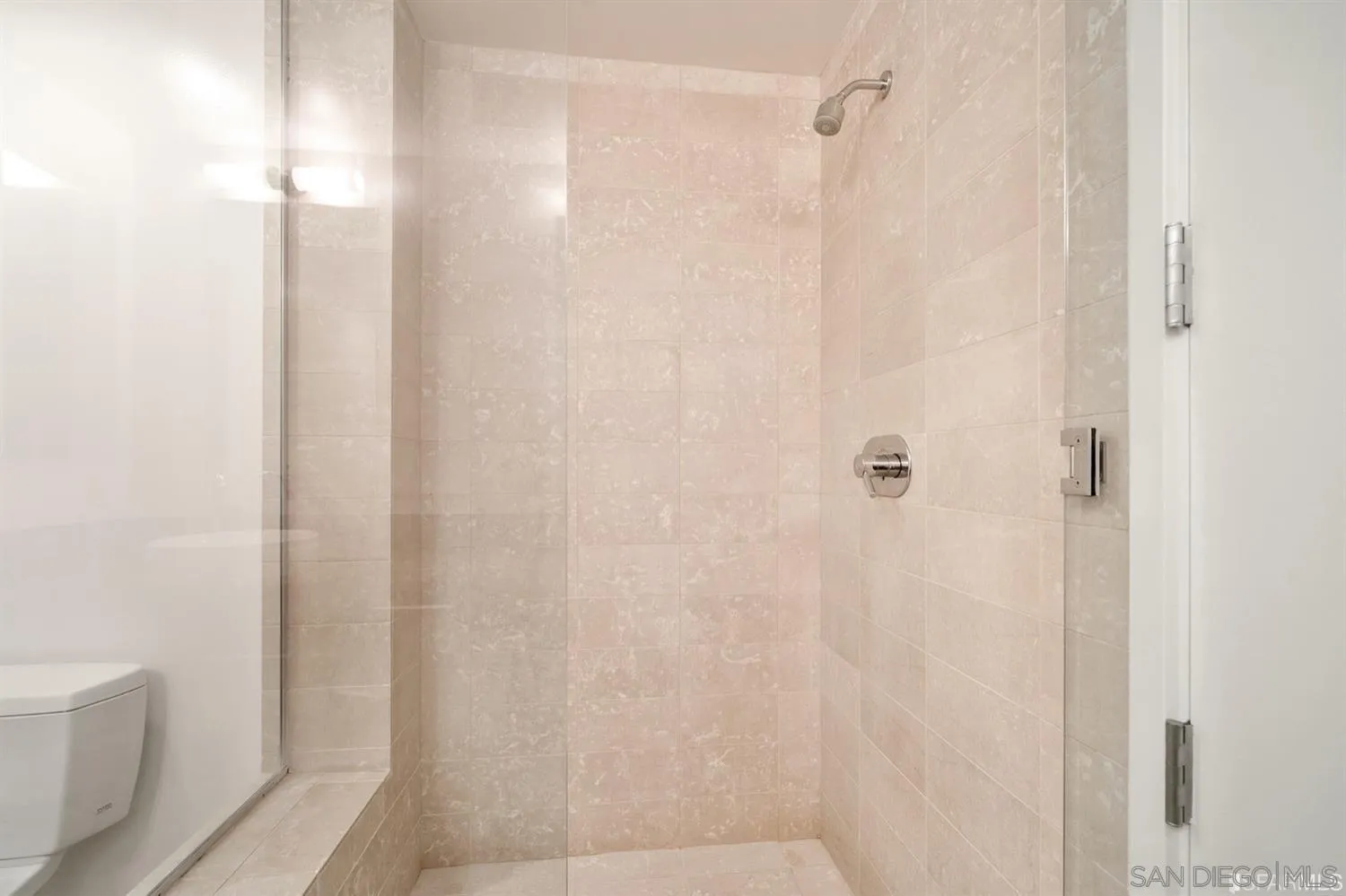 631 Folsom St Unit 4e