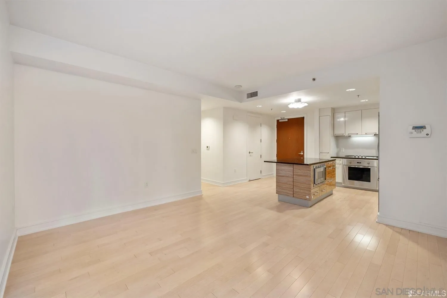 631 Folsom St Unit 4e