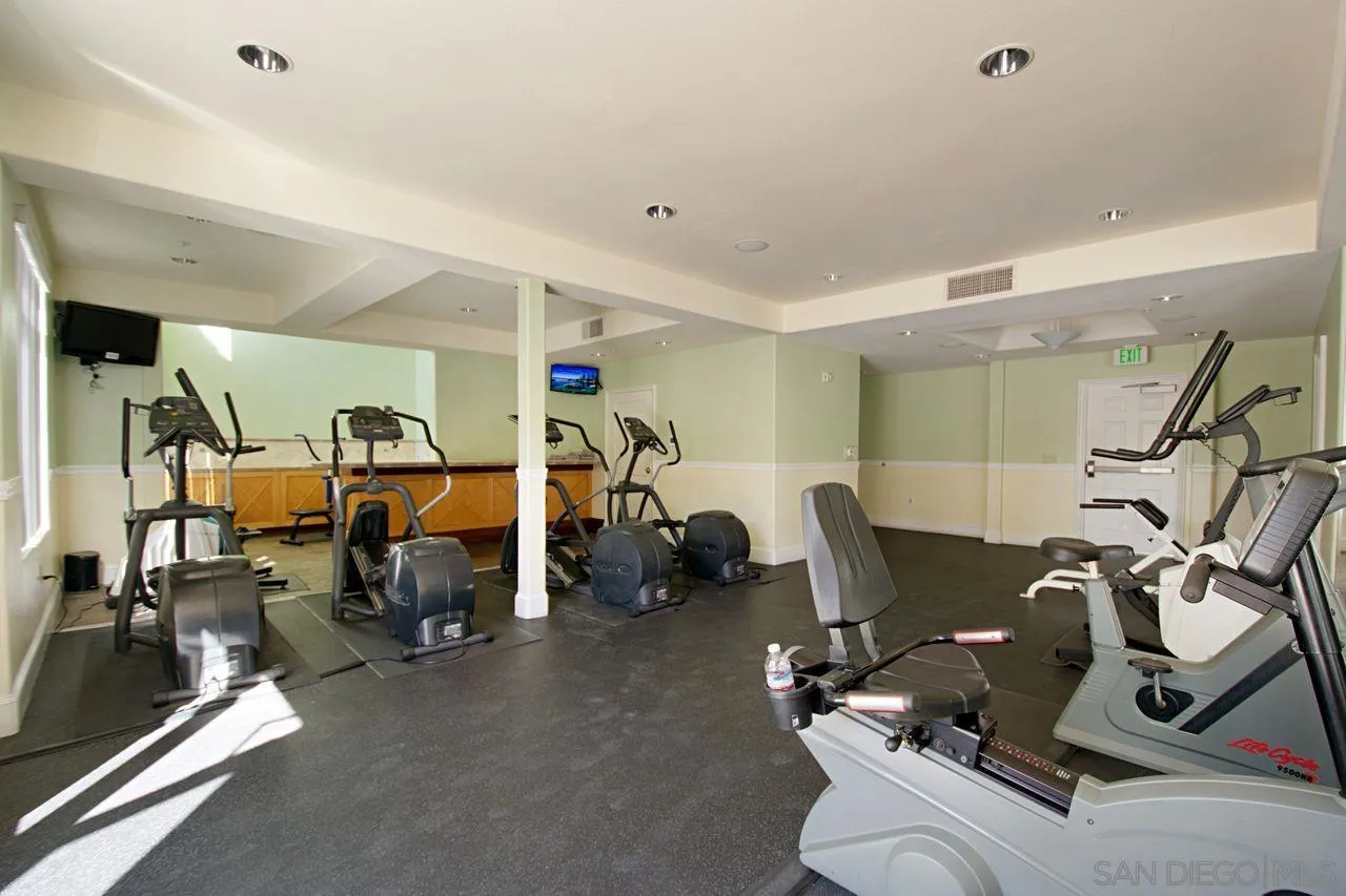 4165 Executive Dr Unit F107