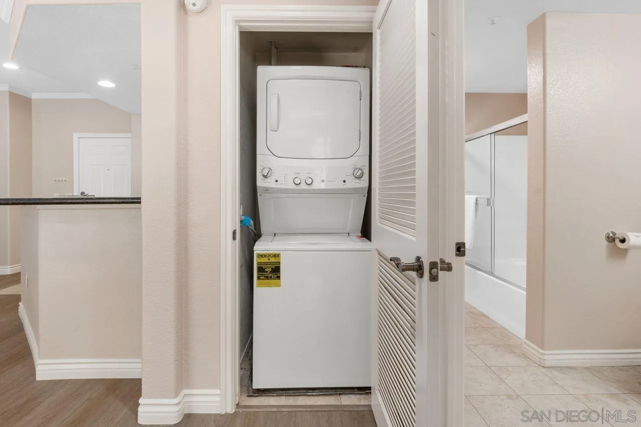 4165 Executive Dr Unit F107