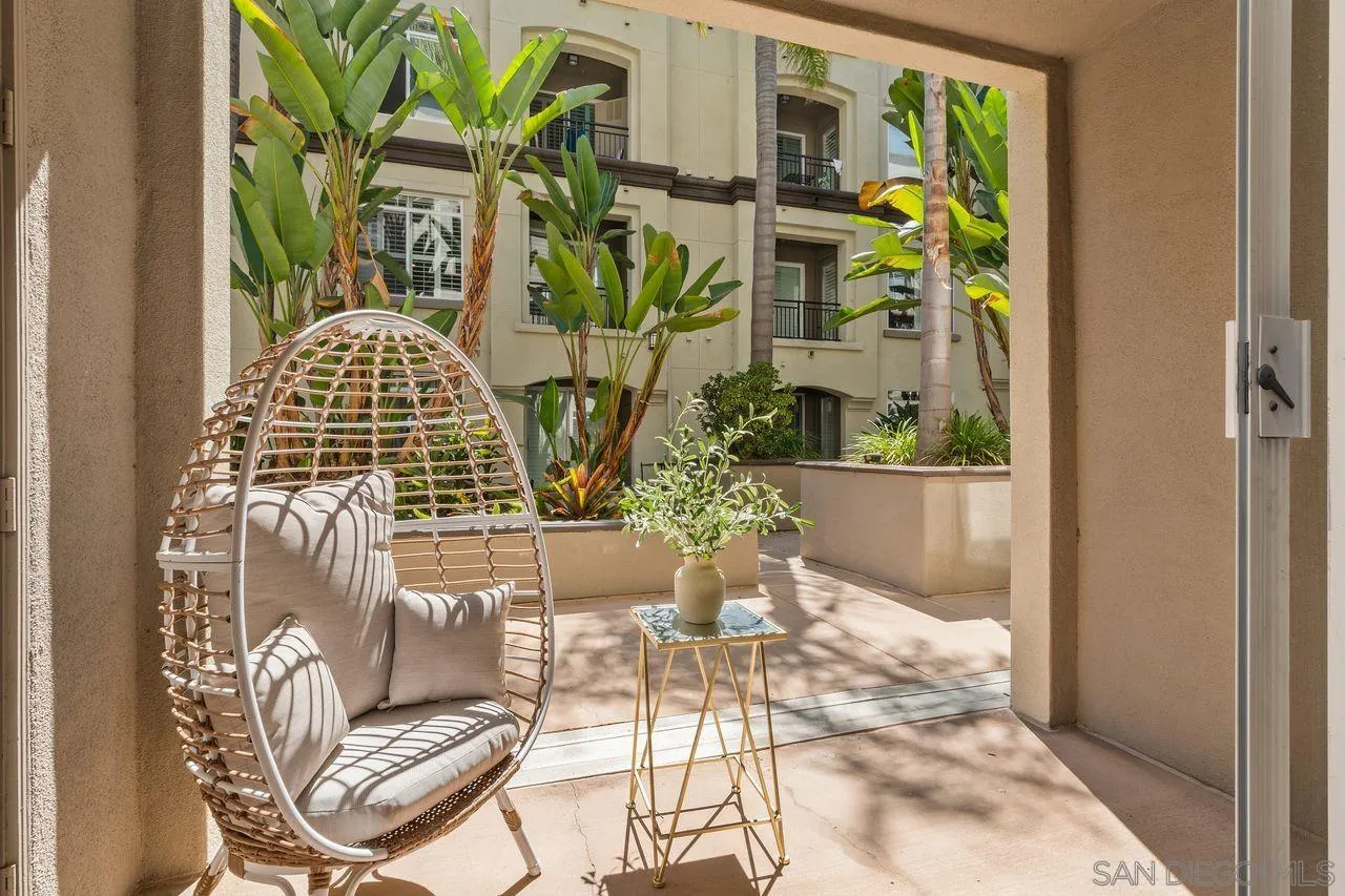 4165 Executive Dr Unit F107