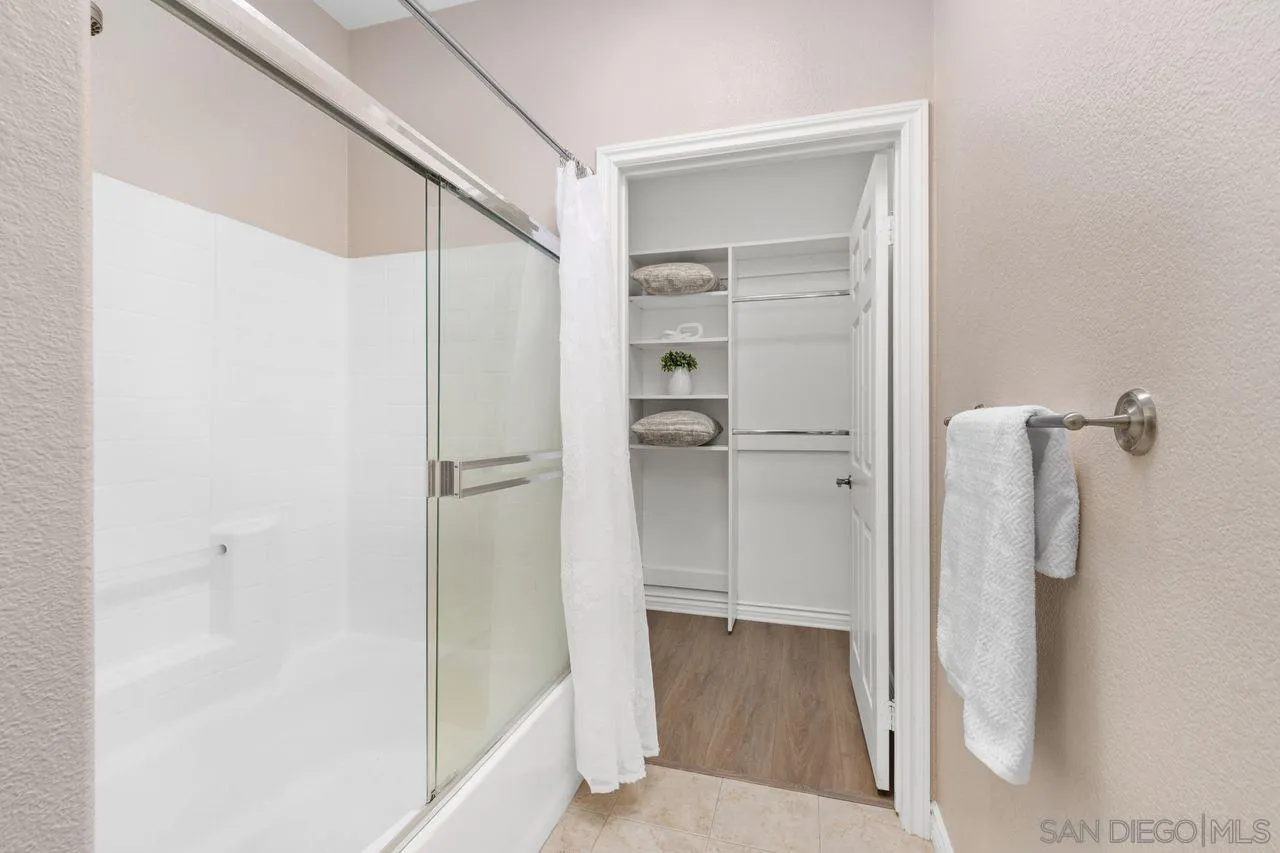 4165 Executive Dr Unit F107