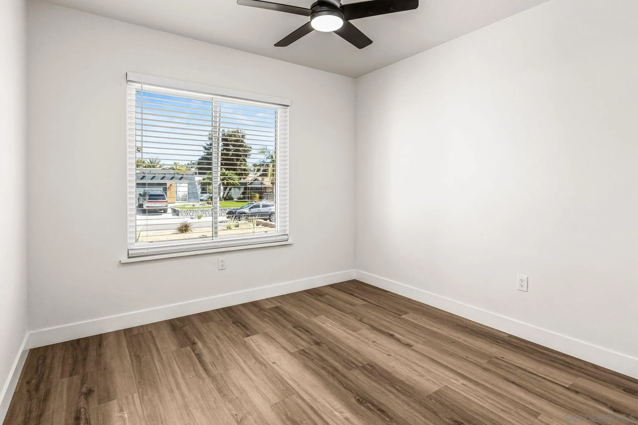 4137 Alana Cir North