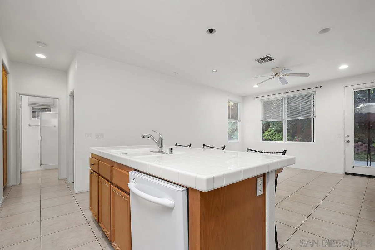 1195 Sea Strand Ln, San Diego