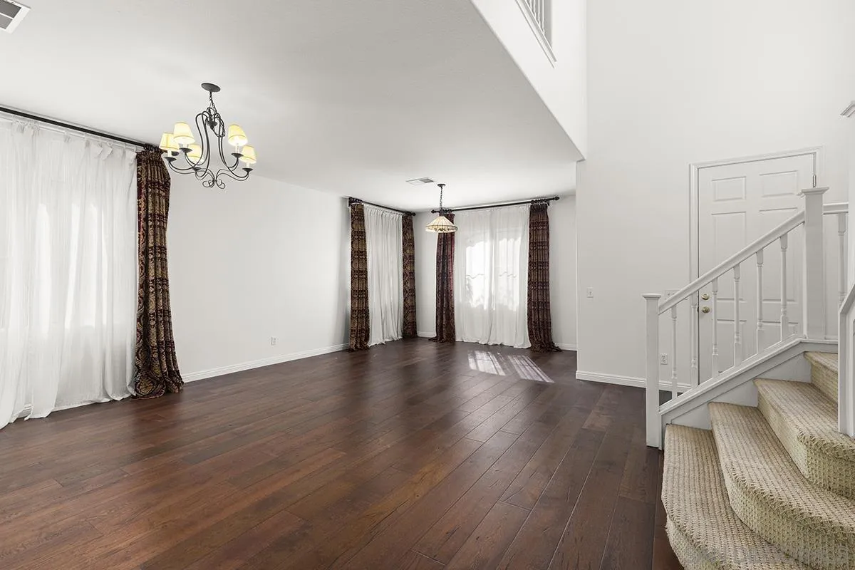 4322 Vista Verde Way