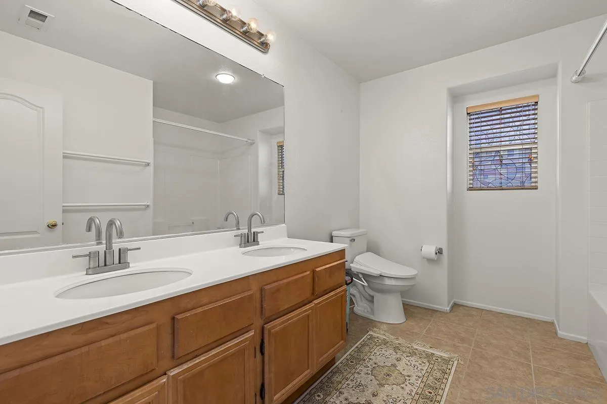 4322 Vista Verde Way